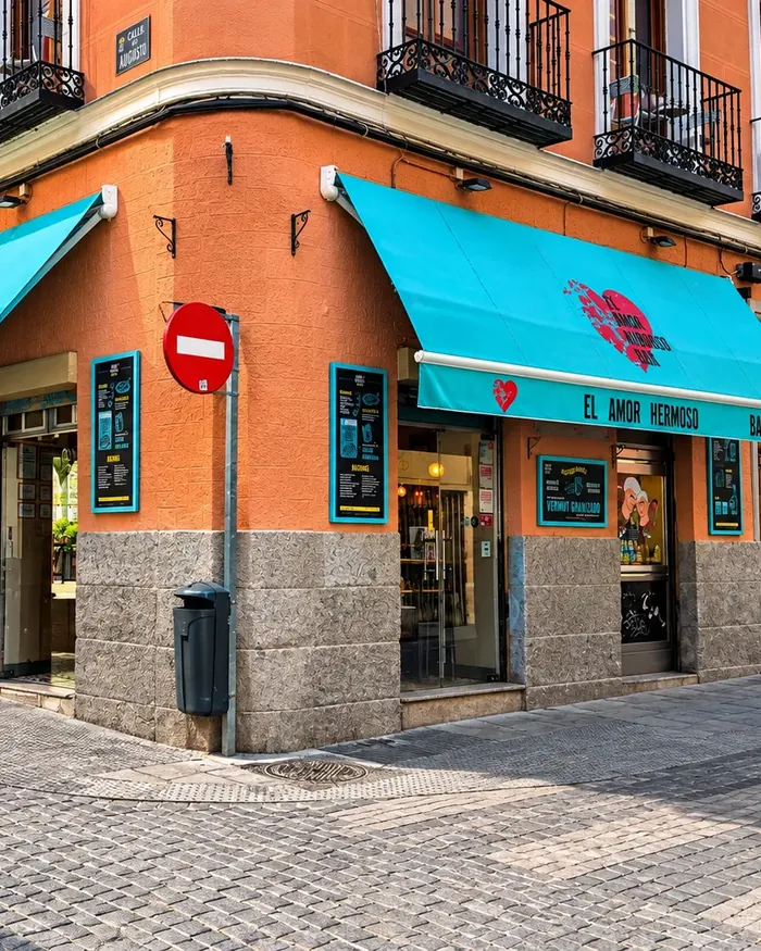 Nuestra esquina de siempre · El Amor Hermoso
