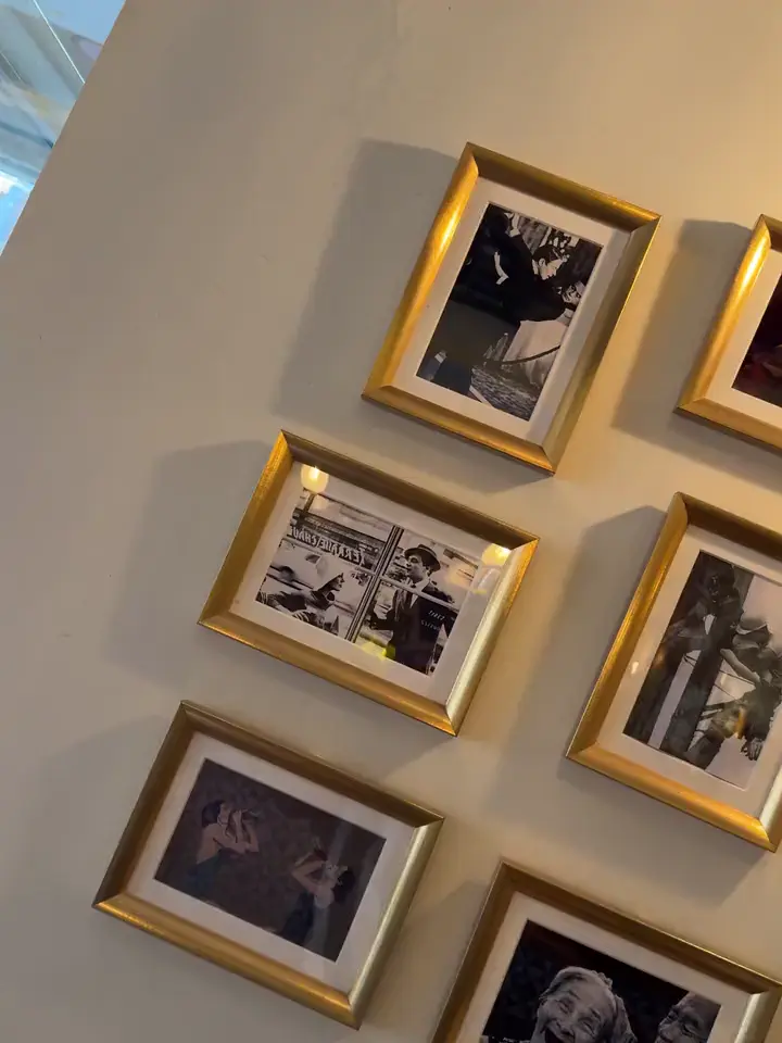 La pared de las historias · El Amor Hermoso